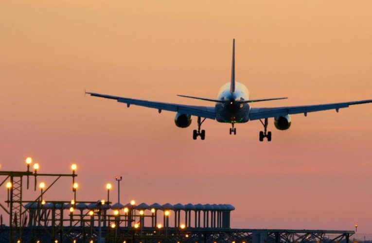 Aún no hay evidencia de ciberataque: Gobierno de EE. UU. sobre falla aeronáutica