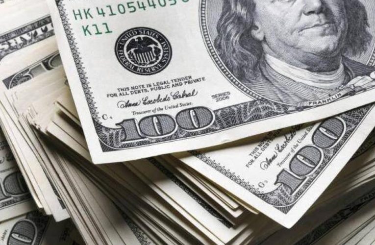 La economía de Estados Unidos creció 2,1 % en 2022