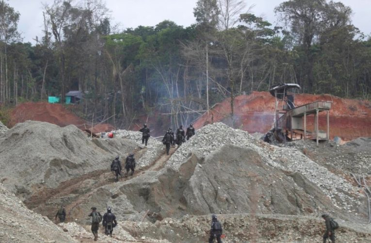 Protesta de mineros en noroeste de Colombia deja un muerto