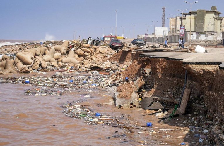Las esperanzas de encontrar supervivientes tras inundaciones se apagan en Libia