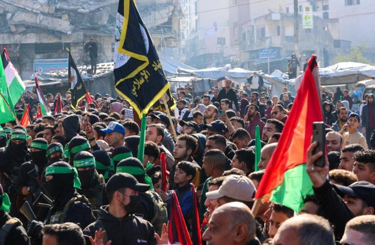 Suben a 183 los presos palestinos que serán liberados hoy en el canje por tres israelíes